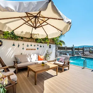 2* Oda ve Kahvaltı The Poyz Bodrum